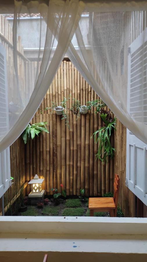 Homestay The Bloomy House