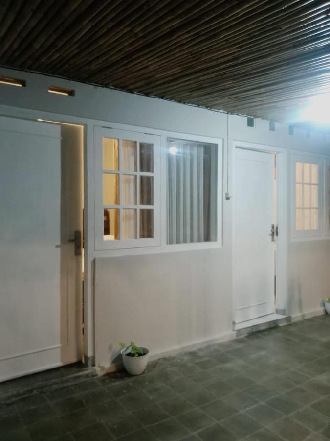 Homestay The Bloomy House *